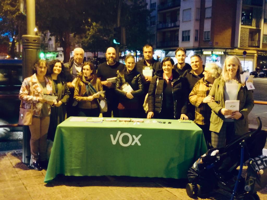 Mesa informativa VOX La Rioja