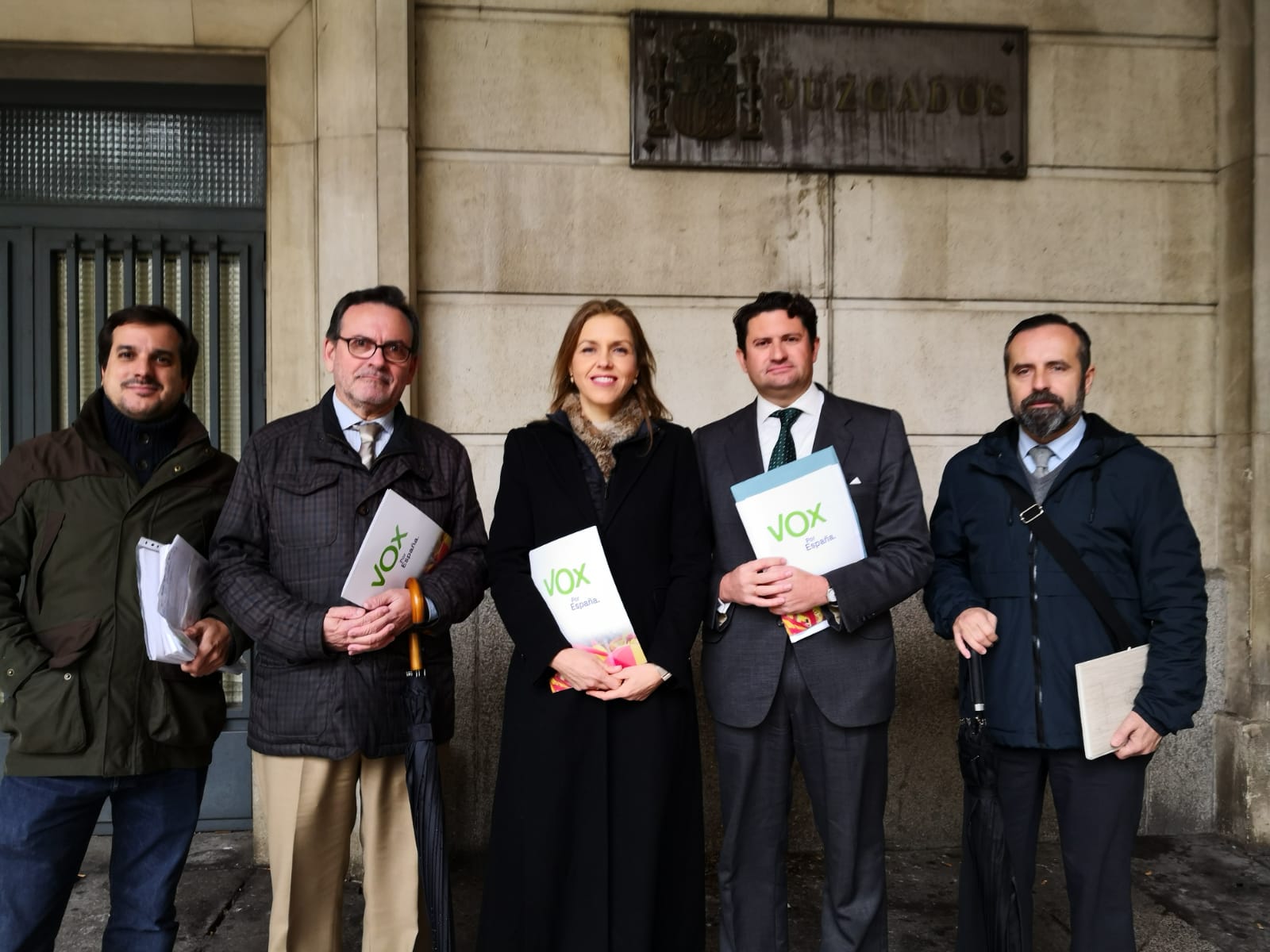 Responsables de VOX tras personarse como acusación popular en el Caso Lipasam