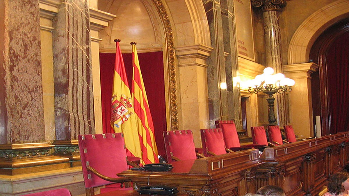 VOX ha interpuesto una denuncia contra cinco de los miembros de la Mesa del Parlamento de Cataluña