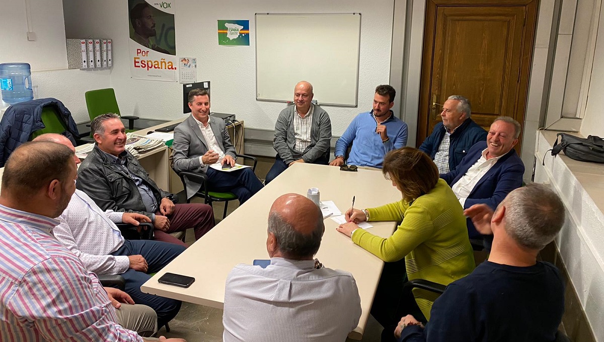 VOX Granada reunión organizaciones agrarias