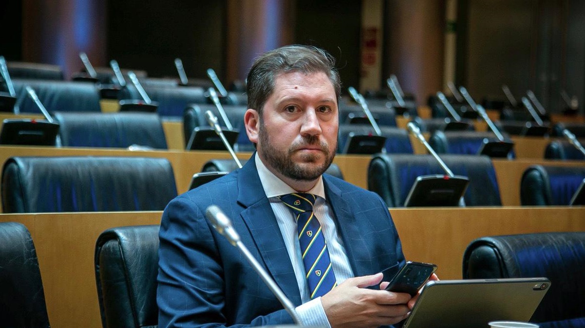 Carlos Fernández-Roca