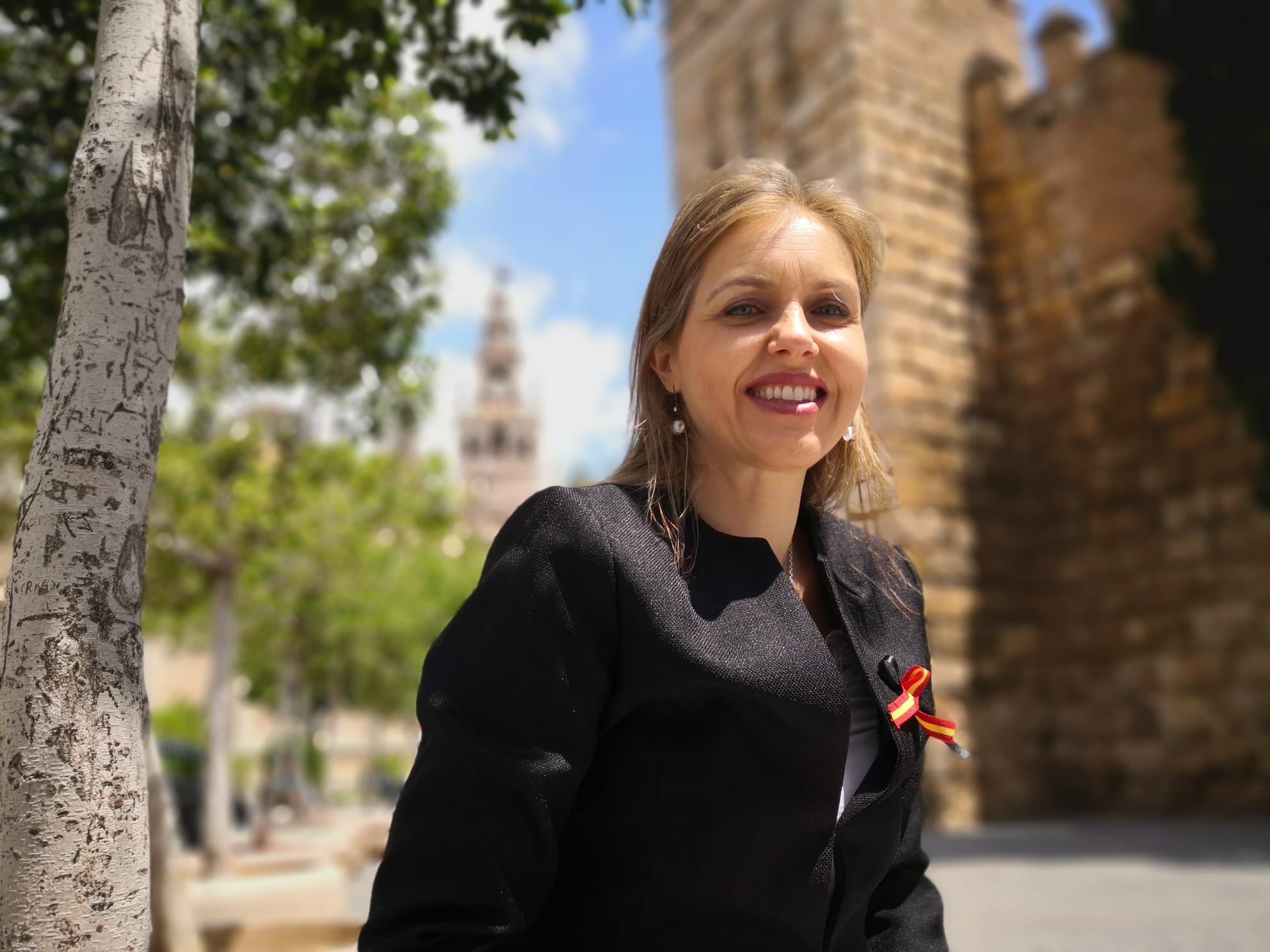 - La portavoz del Grupo Municipal VOX en el Ayuntamiento de Sevilla, Cristina Peláez reclama al Gobierno Municipal ayuda al sector para el mantenimiento de los caballos