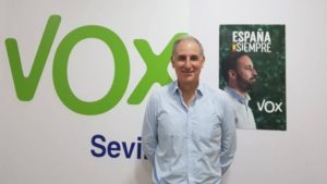 Valpuesta, licenciado y doctor en Filología Clásica y en Derecho, ha sido profesor de Latín, Griego y Lengua Española en instituto y también ha dado clases en la Facultad de Derecho de la Universidad Pablo de Olavide de Sevilla. Es autor de varias publicaciones.