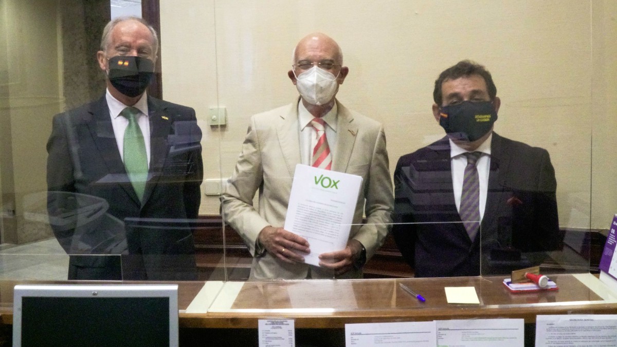 Rosety, Mestre, Asarta, en el registro del Congreso