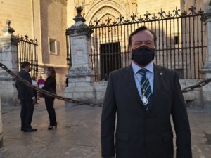 El portavoz municipal de VOX en la Diputación, Rafael García Ortiz, presentó una proposición de respaldo al sector taurino que ha salido adelante con el apoyo del PSOE quien ha matizado algunos puntos de la moción