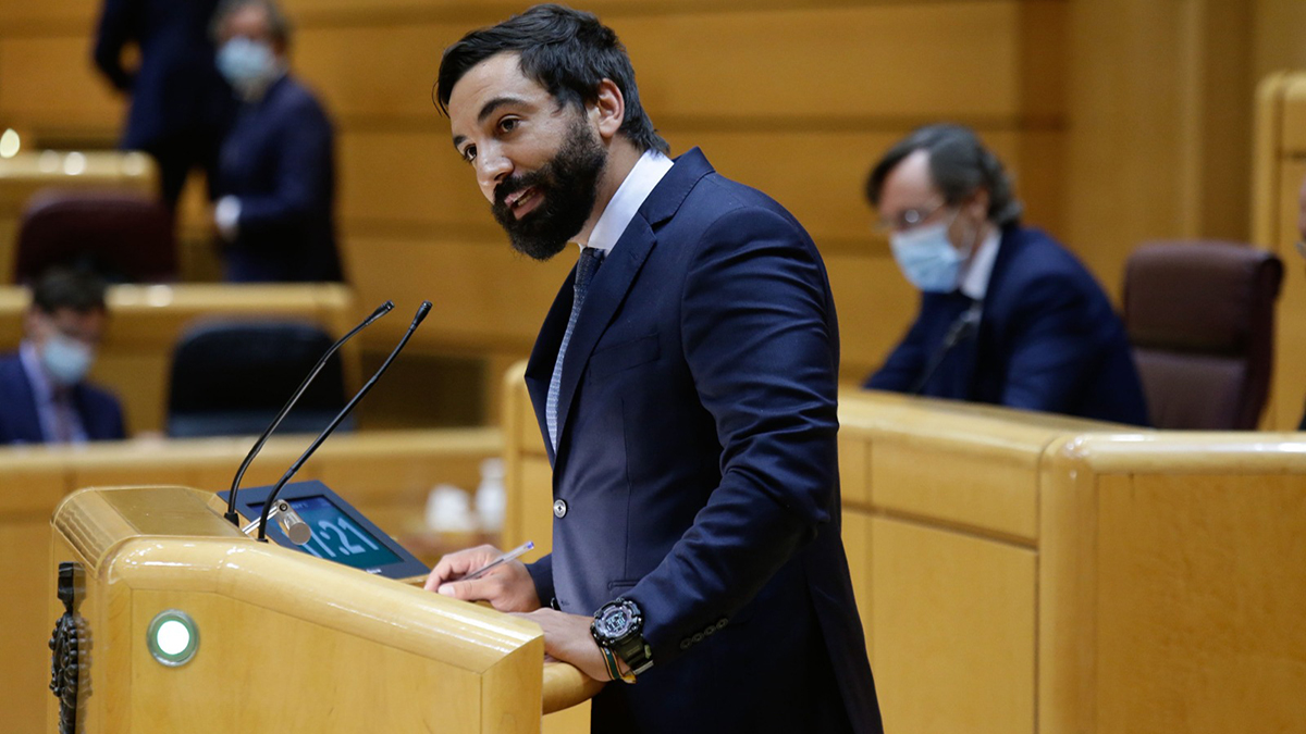 Jacobo González-Robatto, en el Pleno del Senado