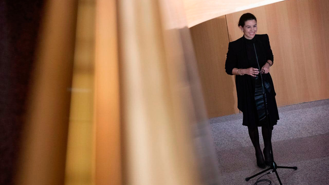 Imagen de Rocío Monasterio en la Asamblea de Madrid.