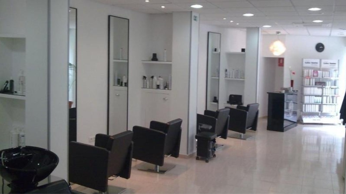 vox jerez peluquerías