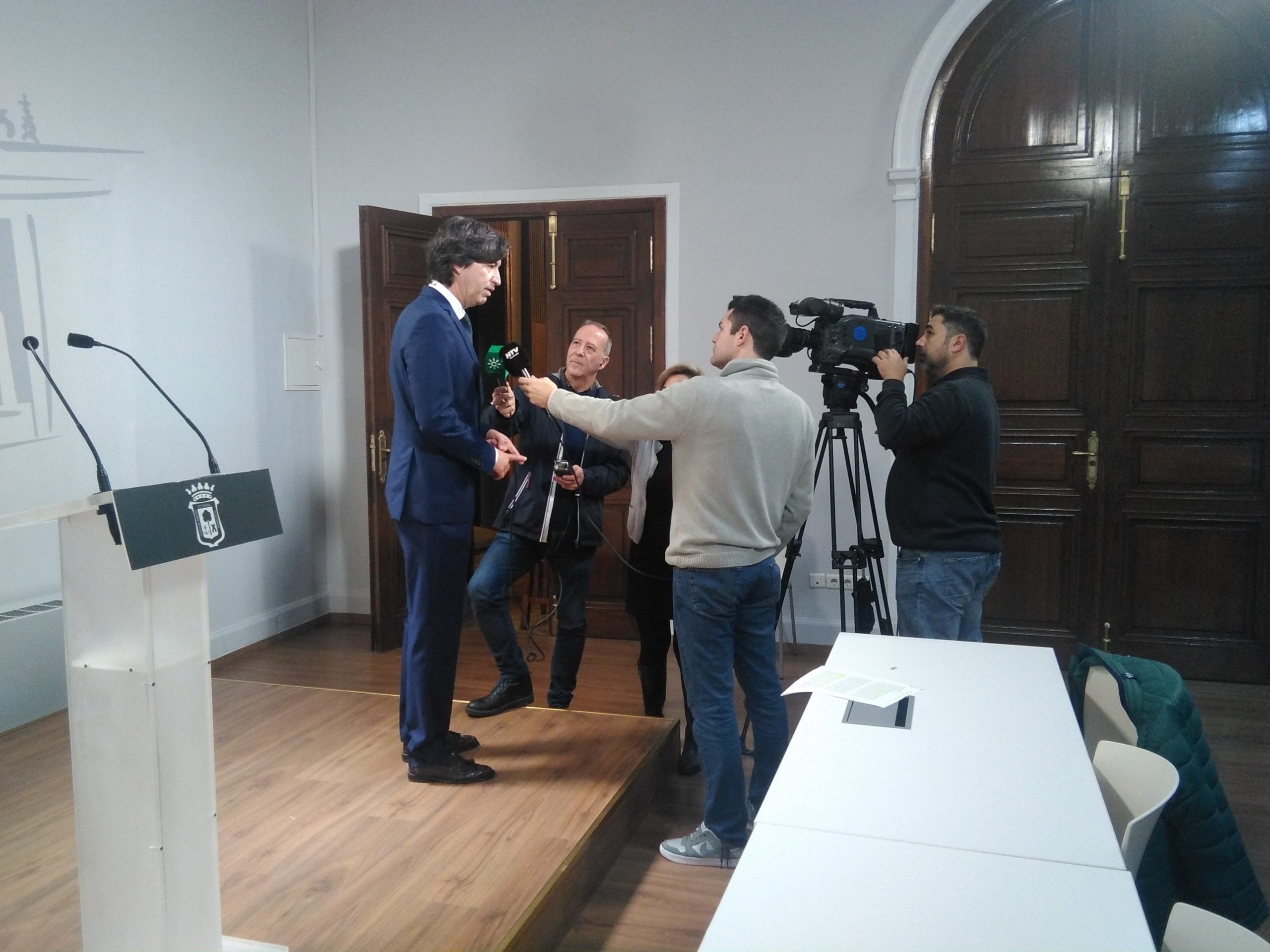 Imagen de archivo de Font Briones en rueda de prensa.
