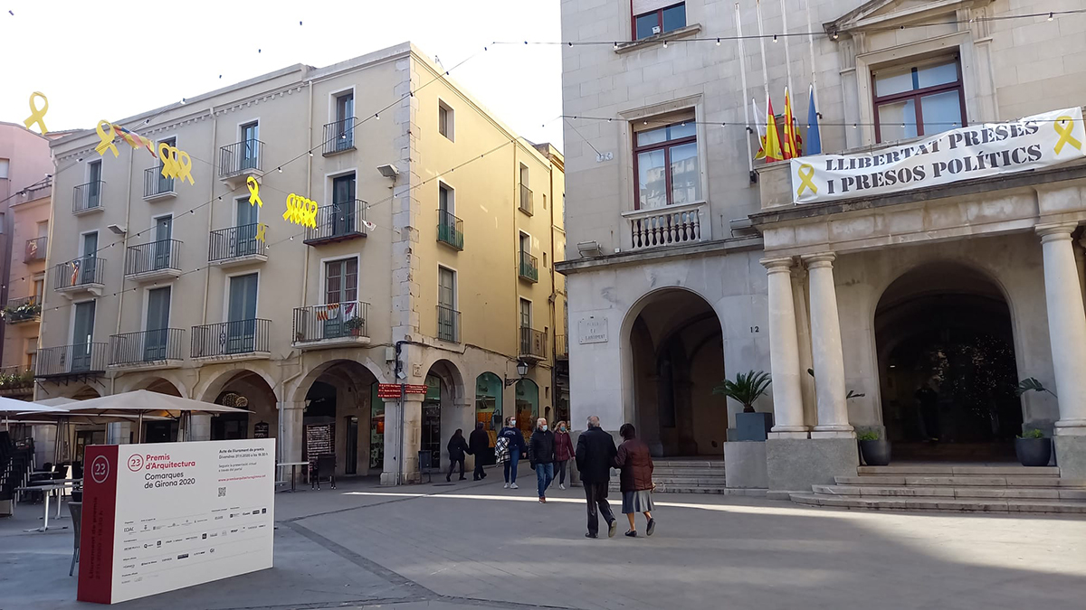 Imagen de la fachada del Ayuntamiento de Figueres