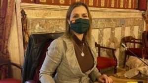 Cristina Peláez en el último Pleno del ayuntamiento de Sevilla.