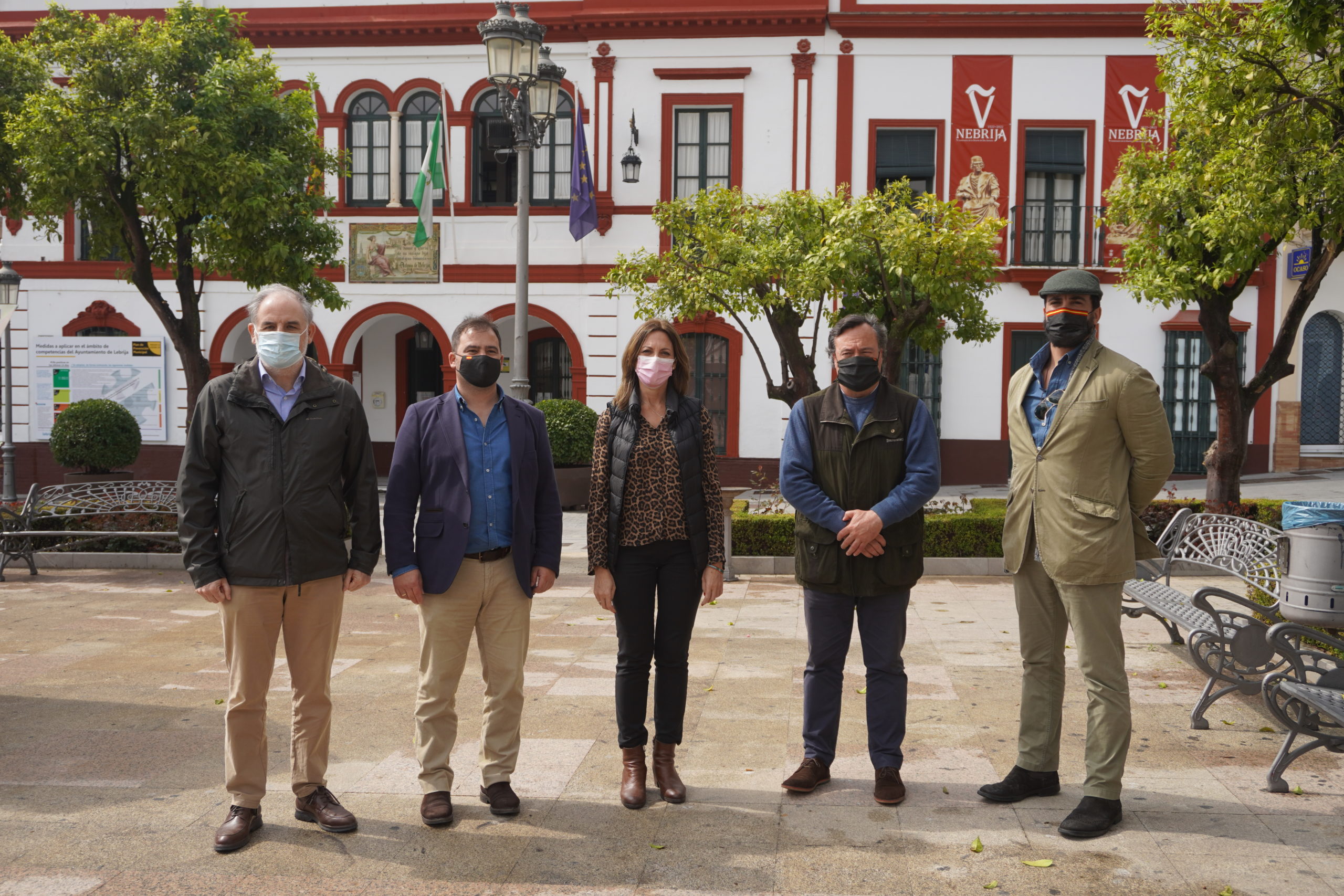 Reyes Romero durante la visita a Lebrija.