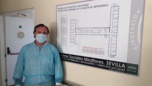 Rafael García, diputado provincial de VOX en Sevilla, en la residencia de Miraflores.