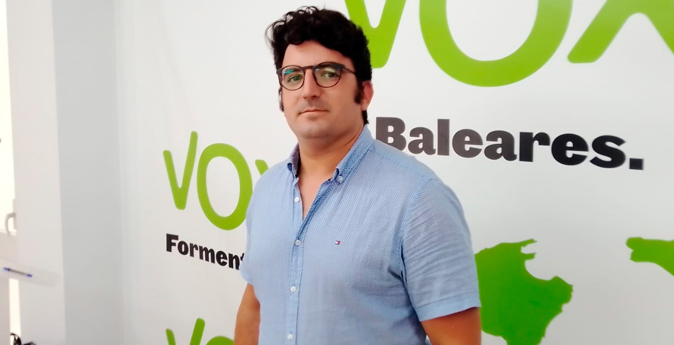 Acabar con un modelo de subvenciones a dedo para amigos y afines políticos que lo único que ha conseguido es perjudicar al sector literario.