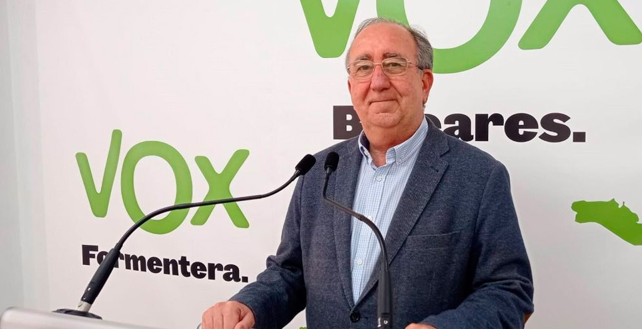 “una ocurrencia para seguir pagando con dinero público a los chiringuitos ideológicos”.