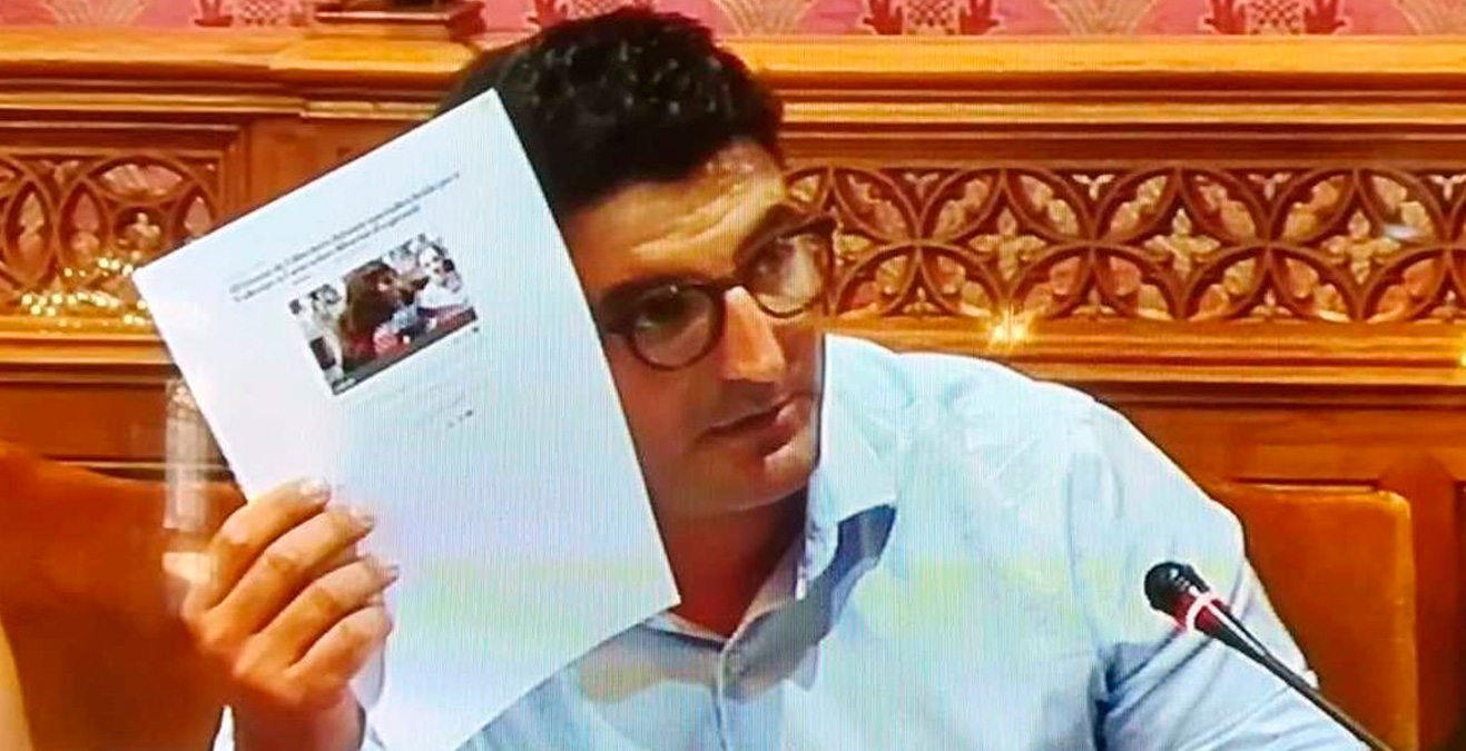 Debemos poner fin al efecto llamada de la izquierda que lo único que consigue es que las mafias traigan más y más menores a nuestras Islas