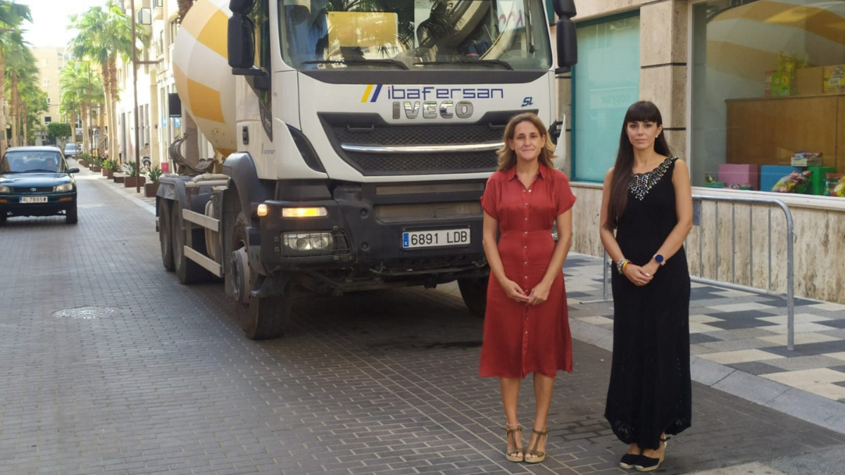 Montserrat Cervantes y Beatriz Sánchez