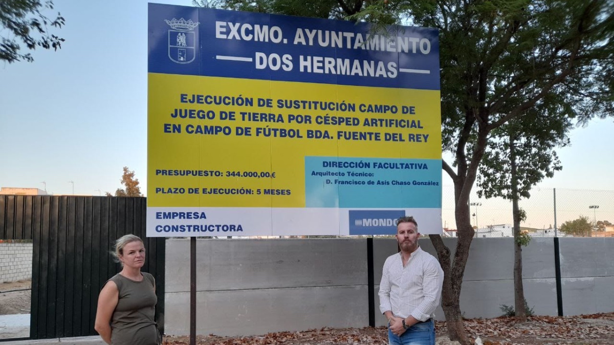 Adrián Trashorras y Teresa de Terry en las instalaciones Campo del Rey.