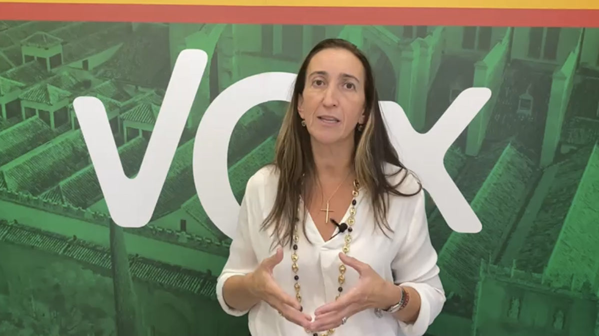 VOX pide el cese