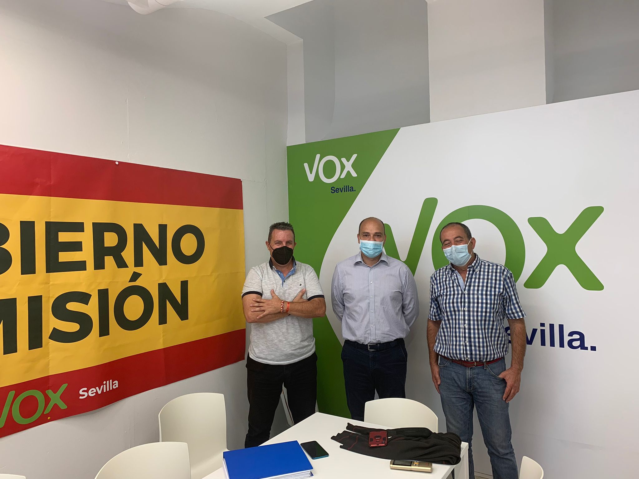 VOX obligará al Gobierno a cumplir sus promesas al taxi