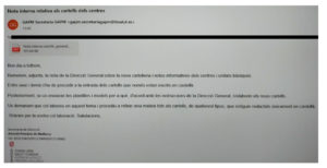 entre hoy y mañana se debe proceder a la retirada de los carteles que sólo estén escritos en castellano