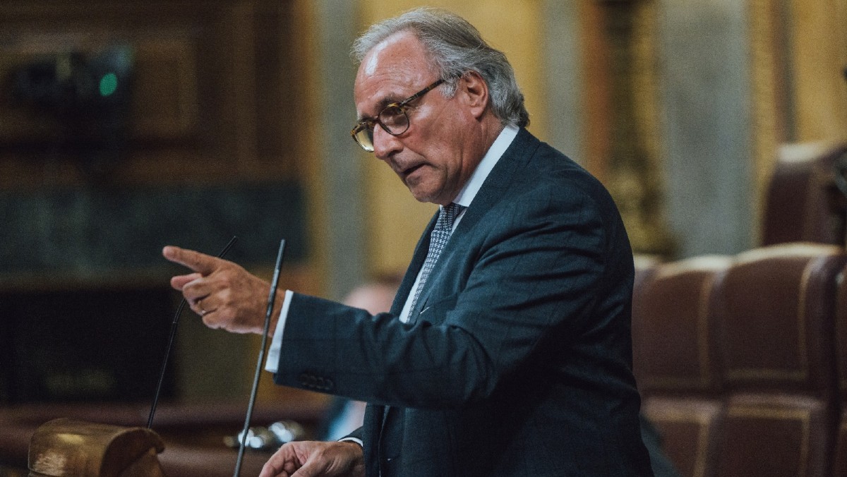 Juanjo Aizcorbe en la tribuna del Congreso
