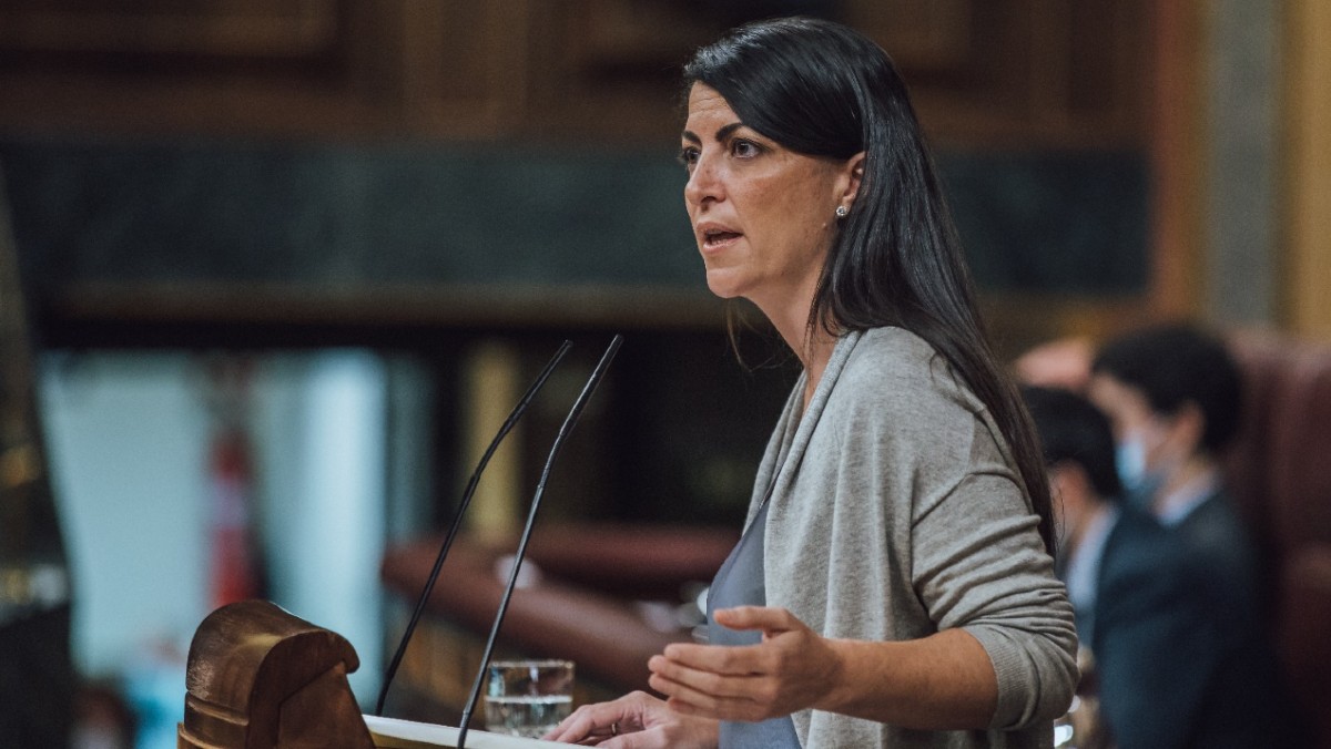 Macarena Olona en la tribuna del Congreso