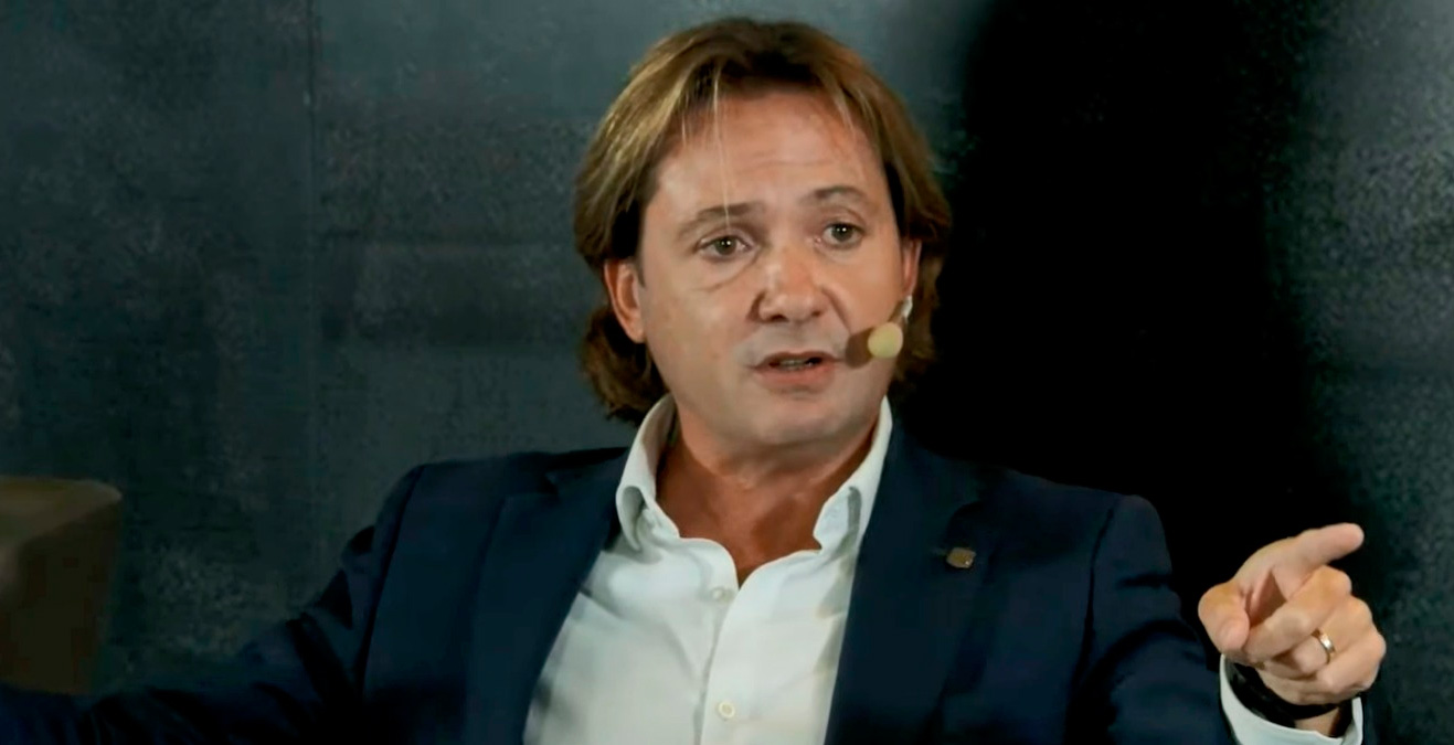 El presidente de VOX Baleares y diputado-portavoz en la Cámara autonómica, Jorge Campos, participa este viernes en las jornadas  El Mito de los Países Catalanes, en las que se analizará el pancatalanismo y su repercusión internacional y sus consecuencias desde la perspectiva lingüística, económica y turística.