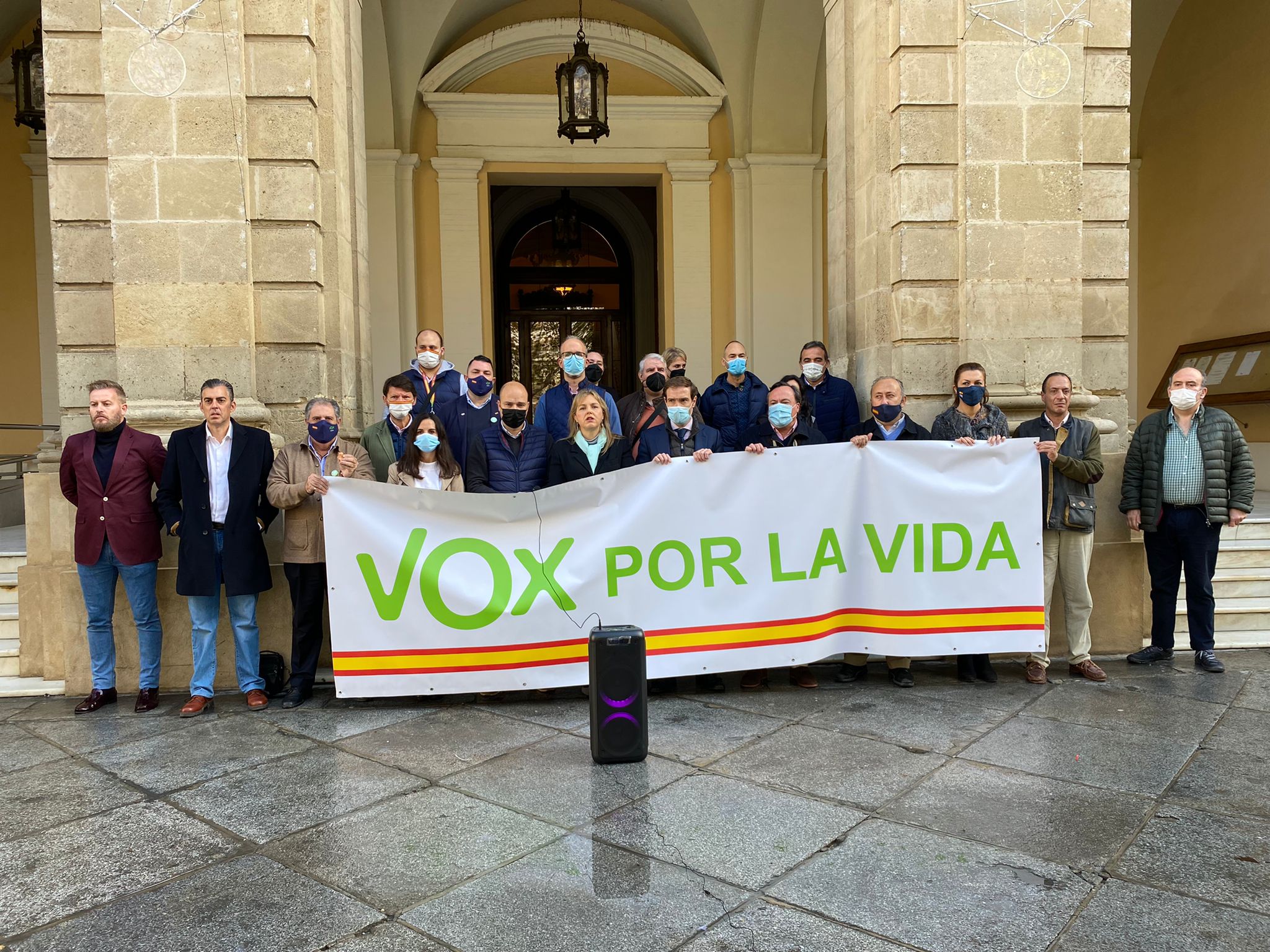 VOX celebra la festividad De los Santos Inocentes con la lectura de un manifiesto y carpas informativas