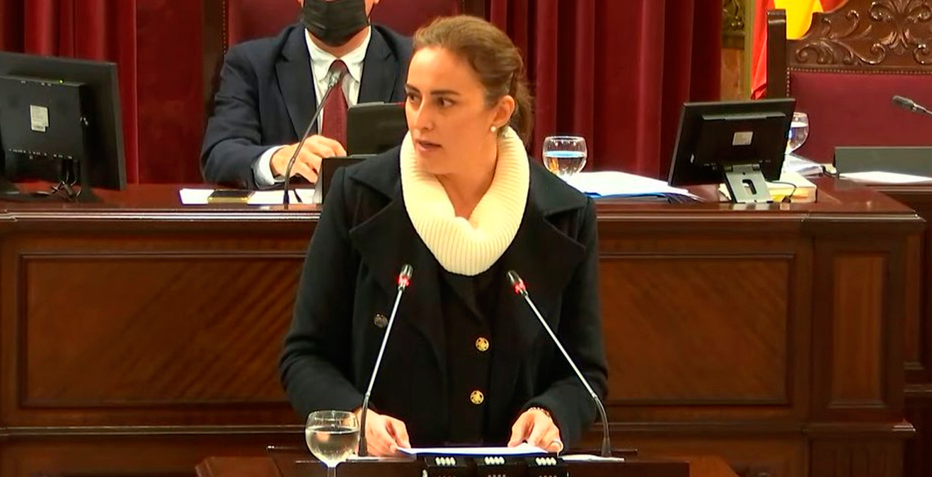 ante unos presupuestos que no cuadran y que están deslegitimados desde su origen porque parten de unas cifras irreales y de un dinero que este Gobierno no tiene ni tendrá