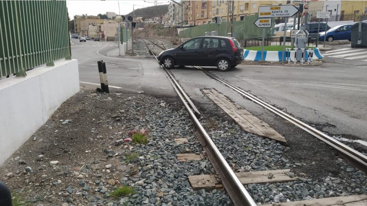 Paso a nivel de Gádor