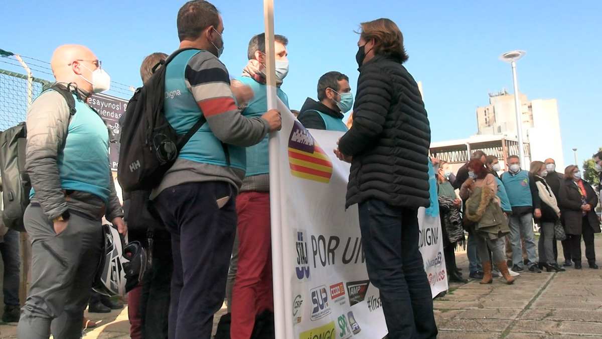 VOX ha advertido que el colapso en Extranjería conlleva un efecto llamada para la inmigración ilegal.