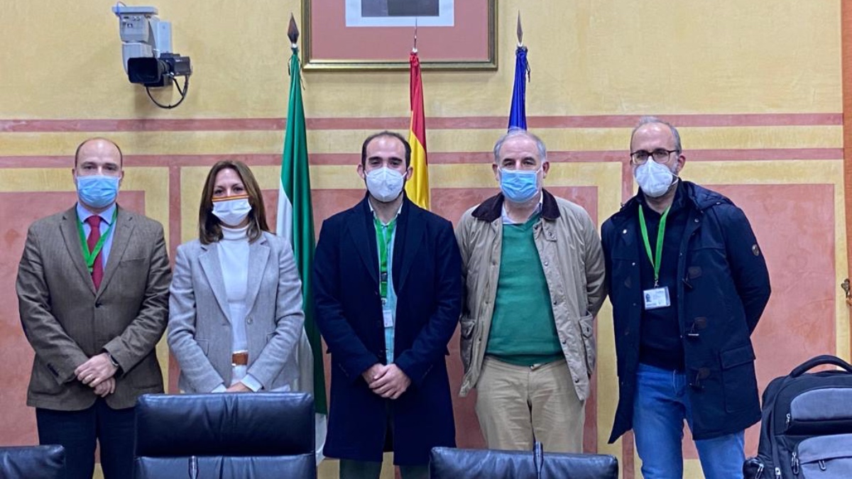 Imagen de la reunión con la plataforma 'Sevilla quiere metro ya'.