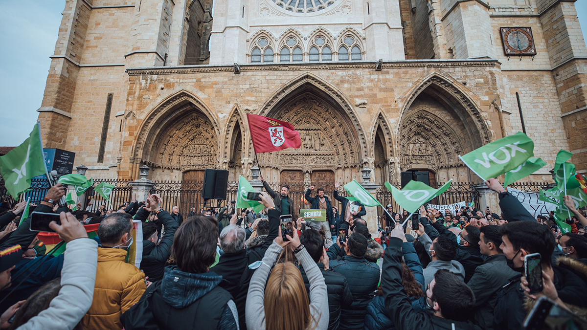 Abascal y Gallardo, en un mitín en León