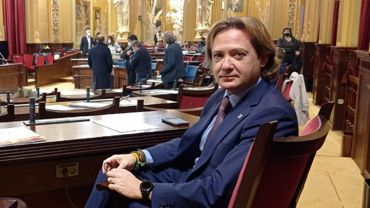 Ha engañado a los ciudadanos diciéndoles que debían sacrificar su libertad por su bien