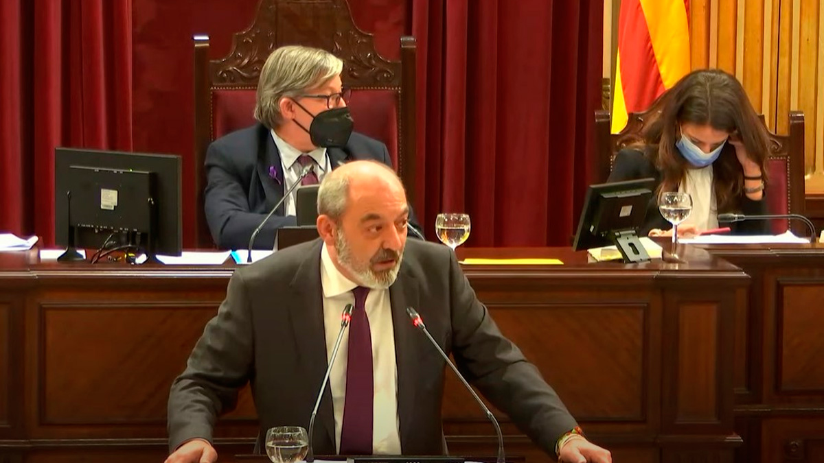 La respuesta, la lección de Historia de Sergio Rodríguez, es para enmarcar