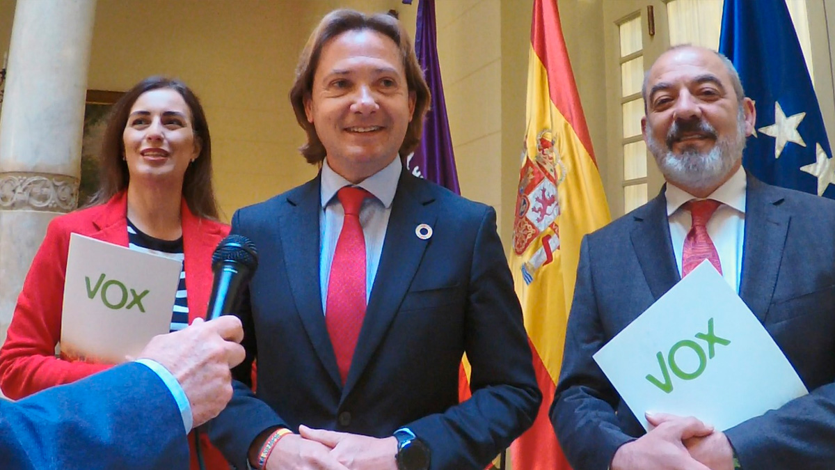obsceno es valerse de recursos públicos para dañar a la iniciativa privada