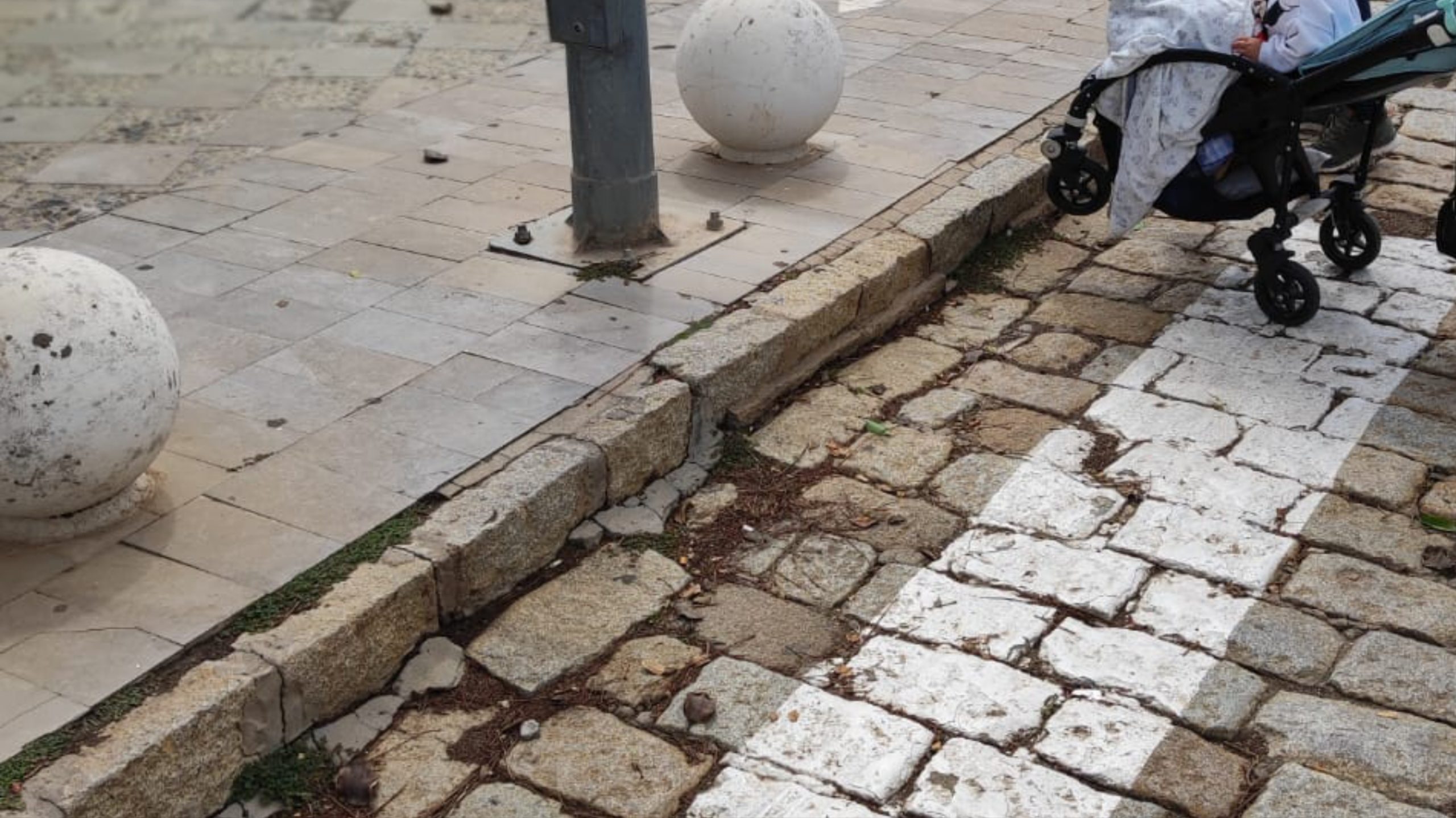 Problemas accesibilidad en el barrio de La Fontanilla de Utrera