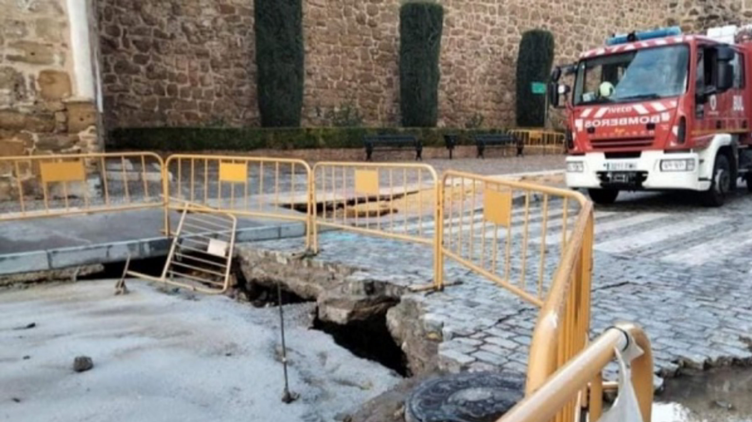 Obras del Ayuntamiento de Marchena cerca del Arco de la Rosa