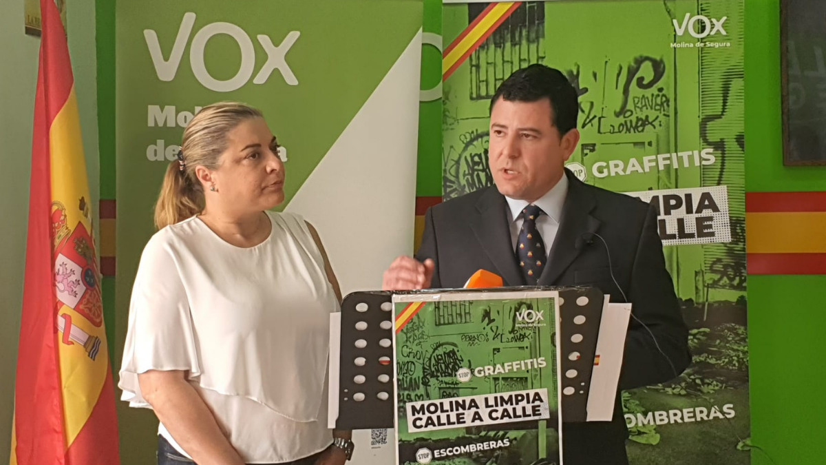 VOX Molina de Segura - Campaña Molina Limpia