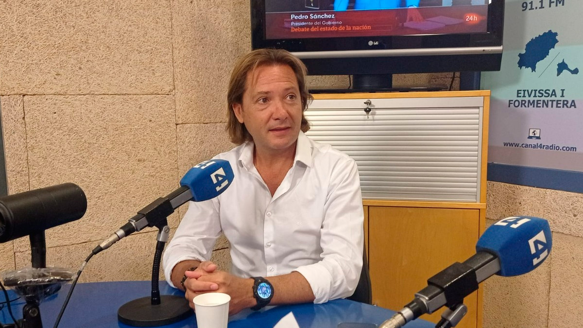 La izquierda y los separatistas creen que pueden obrar por encima de la Ley para excluir de la Educación al español e implantar el adoctrinamiento en las escuelas.