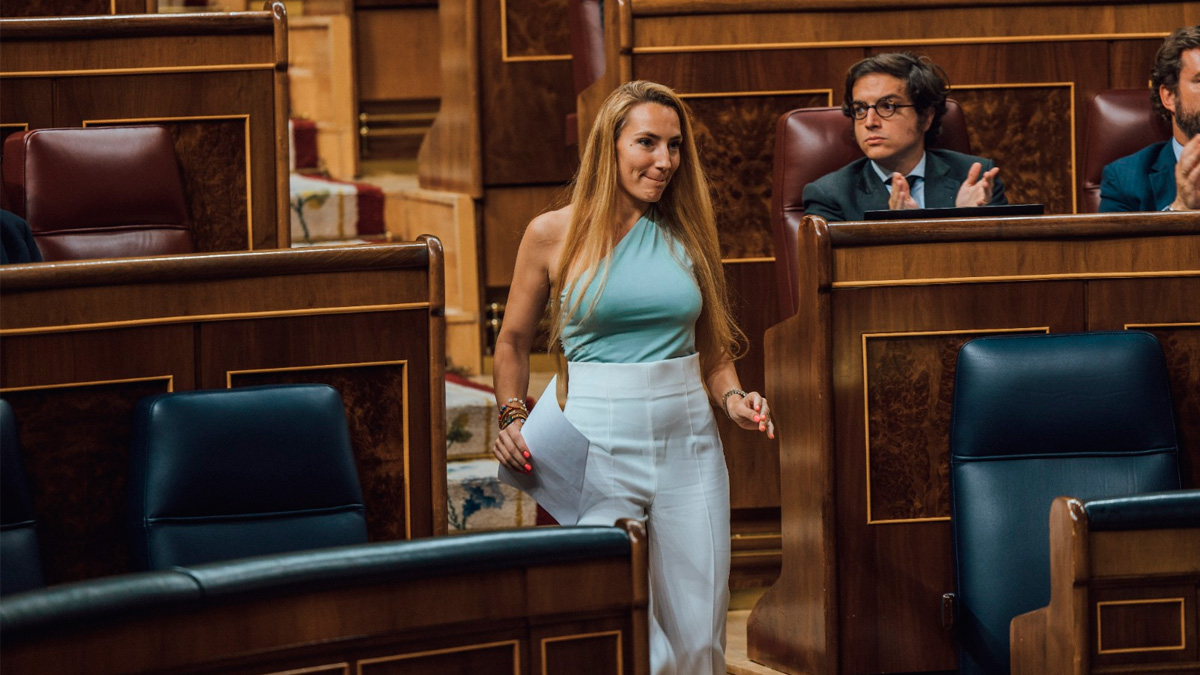 Patricia de las Heras ha denunciado este miércoles el intento del PP por congeniar su política con el separatismo catalán y vasco.