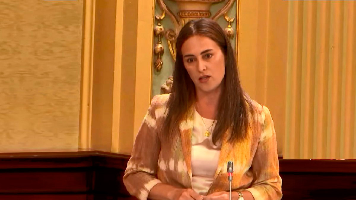 La diputada ha criticado que el campo es una ruina