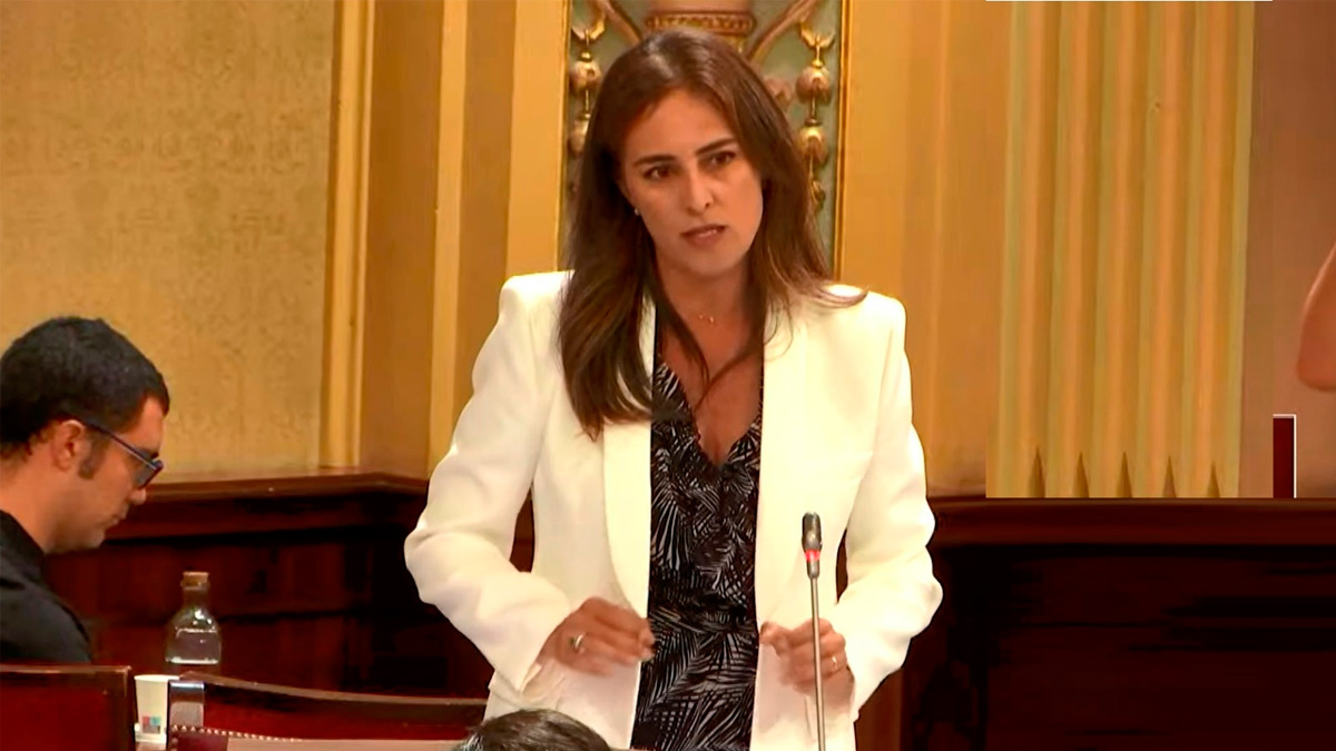 La diputada ha asegurado que la credibilidad de Marí y del Gobierno está por los suelos