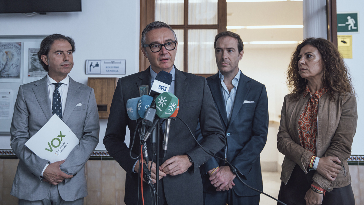 Benito Morillo, Manuel Gavira, Javier Cortés y Ana Ruíz, diputados del Grupo Parlamentario VOX en el Parlamento de Andalucía
