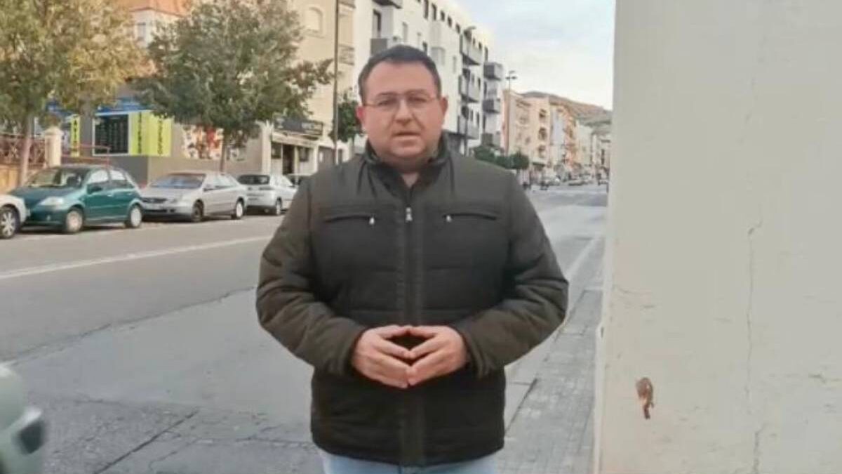 VOX pide en Lucena mejorar