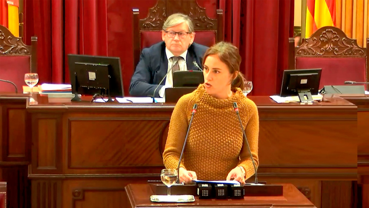 La ley del sí es sí es una chapuza que ha rebajado las penas máximas a los violadores y pederastas y eso provoca que cientos de delincuentes salgan de las cárceles antes de lo que estaba previsto con la legislación anterior.
