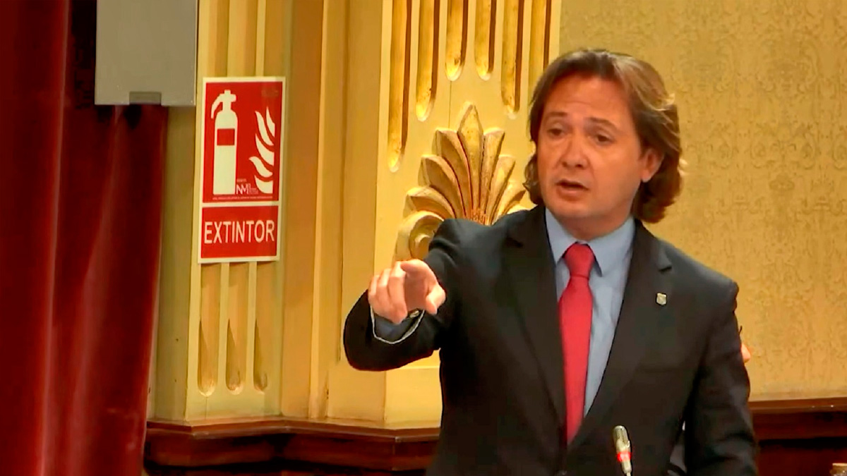 el gasto público que desde el Ejecutivo se hace amparándose en el Estatuto de Autonomía