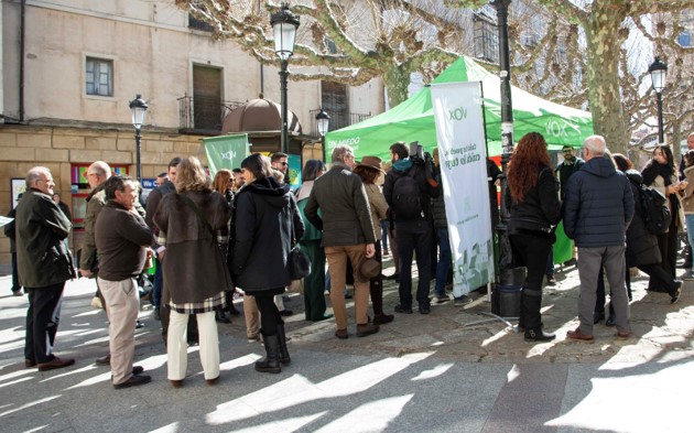 Mesa Informativa acto Gaya Nuño