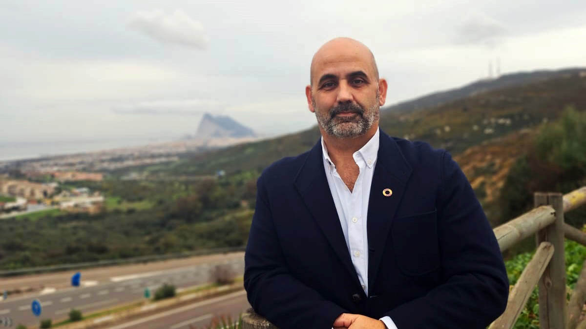 Álvaro Cuadros VOX La Líjnea